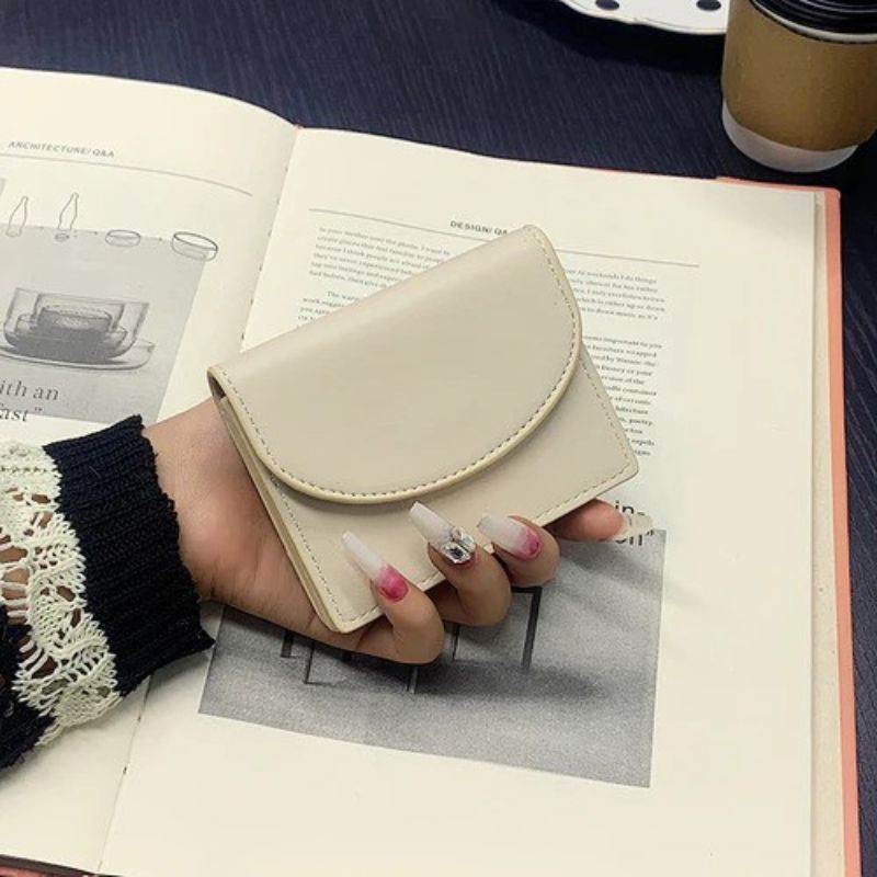 Carteira Feminina Pequena Em Couro