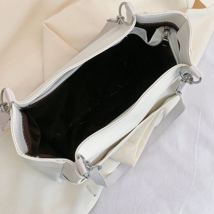 Bolsa_Feminina_Grande_De_Couro_Branco_De_Ombro_1 