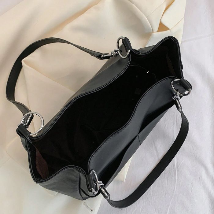 Bolsa_Feminina_Grande_De_Couro_Preto_Fashion_Iris_2