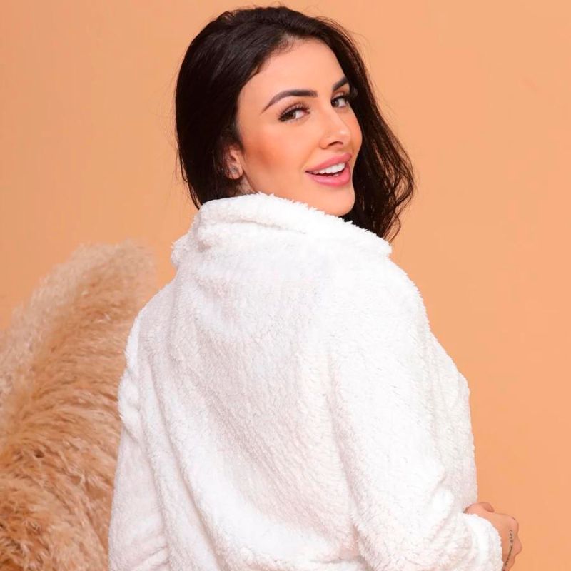 Casaco_Feminino_Inverno_Branco_Teddy_Pelucia_Fashion_Iris_4