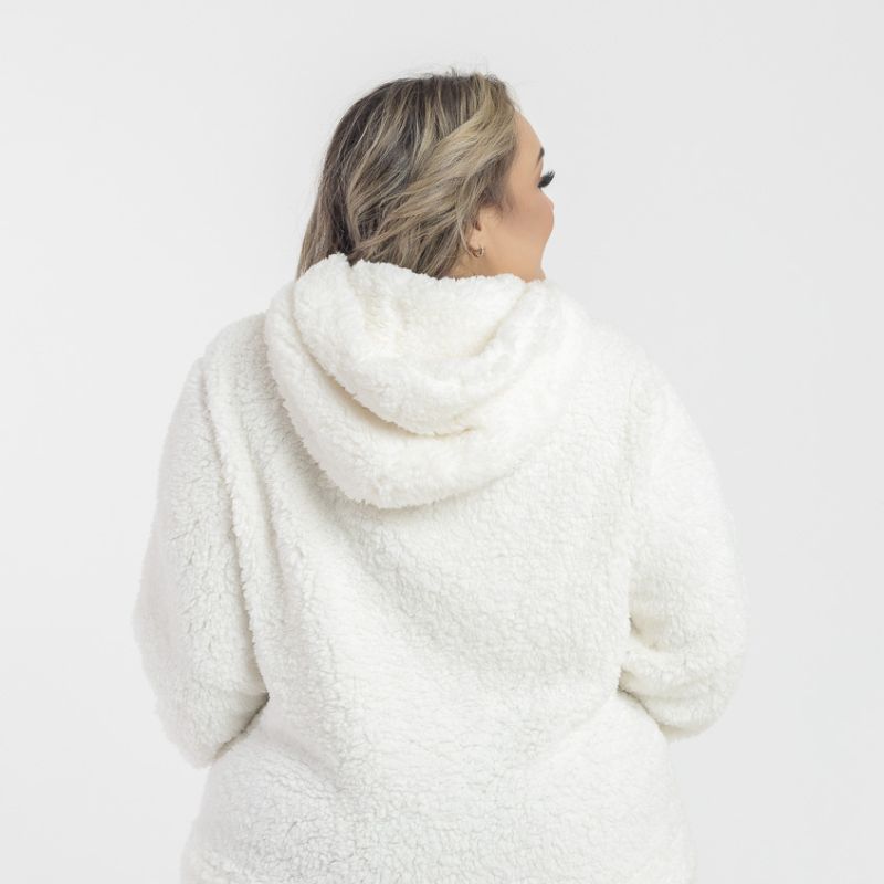  Analyzing image    Casaco_Feminino_Inverno_Plus_Size_Fashion_Iris_02