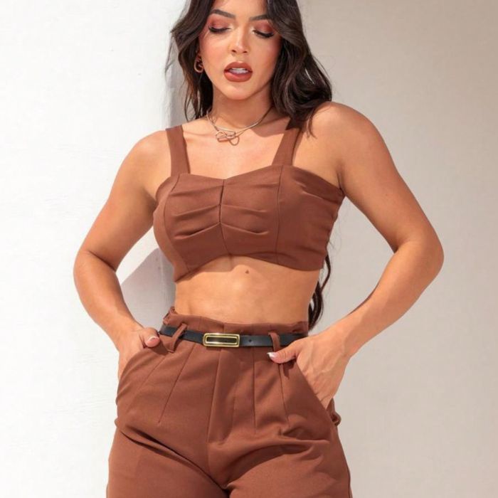 Conjunto_Feminino_Short_e_Cropped_Em_Alfaiateria_Fashion_Iris_3