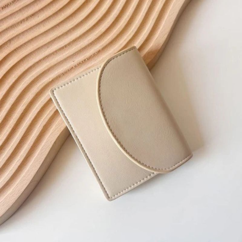 Carteira Feminina Pequena Em Couro